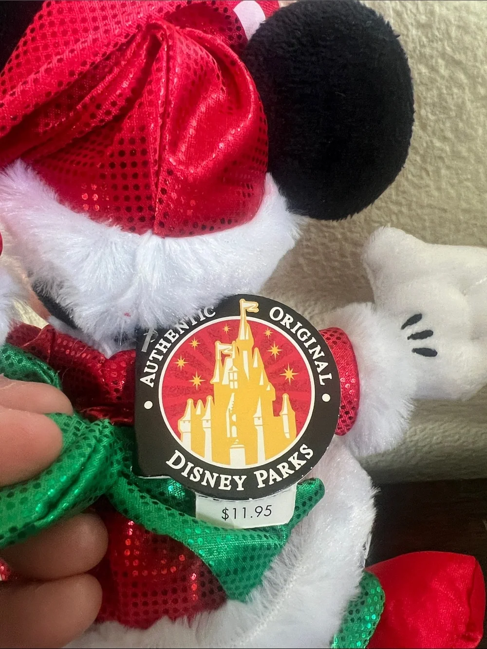 NWT 2009 Minnie Mouse Disney Christmas Plush
